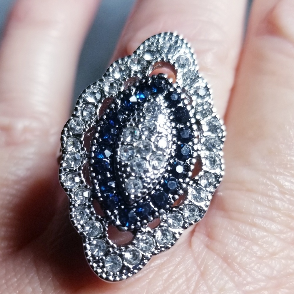 BACK IN Deco art sapphire crystal ring